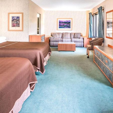 Travelodge By Wyndham Kalispell Extérieur photo